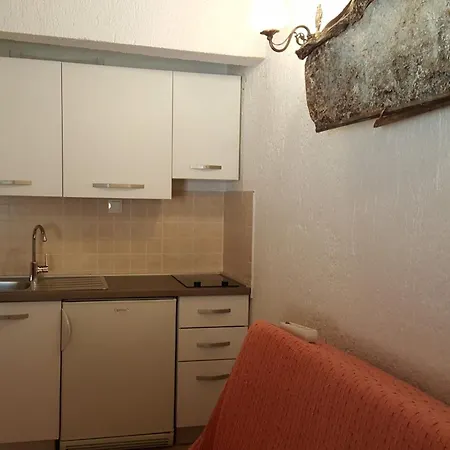 Kleine Mit Schoenem Balkon By Interhome Apartamento *
