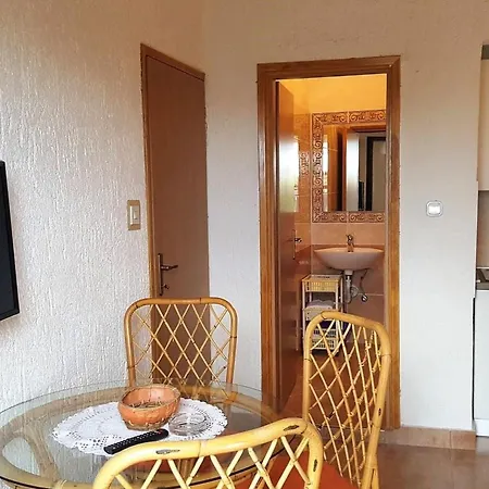 Apartamento Kleine Mit Schoenem Balkon By Interhome *